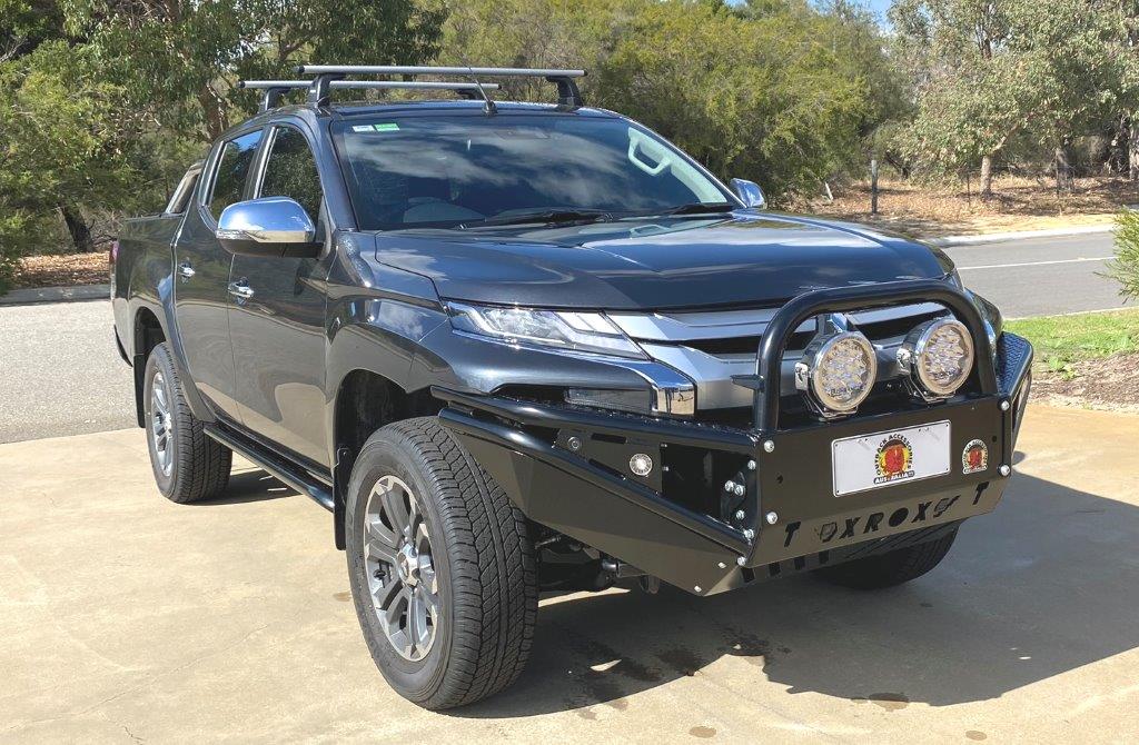 Mitsubishi Triton (2018-2021) MR 4WD GLX Variants Xrox Bullbar (SKU: XRTMR)