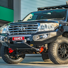Load image into Gallery viewer, Toyota LandCruiser 200 Series (2008-2015) Hamer 4x4 King Series Bullbar

