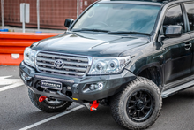 Load image into Gallery viewer, Toyota LandCruiser 200 Series (2008-2015) Hamer 4x4 King Series Bullbar
