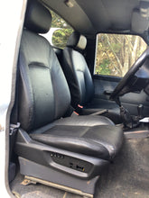 Load image into Gallery viewer, Seat Adapter Kit to suit GQ Nissan Patrol Y60
